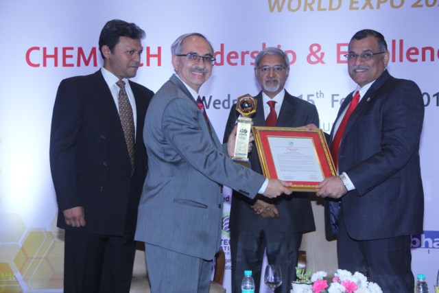Nadir Godrej, Managing Director, Godrej Industries Limited received the prestigious CHEMTECH Leadership & Excellence Award 2017